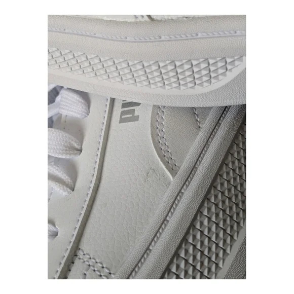 Puma Women's White Sneakers. UK-6, EUR-39, US/CAN- 8.5. New - Picture 6 of 9